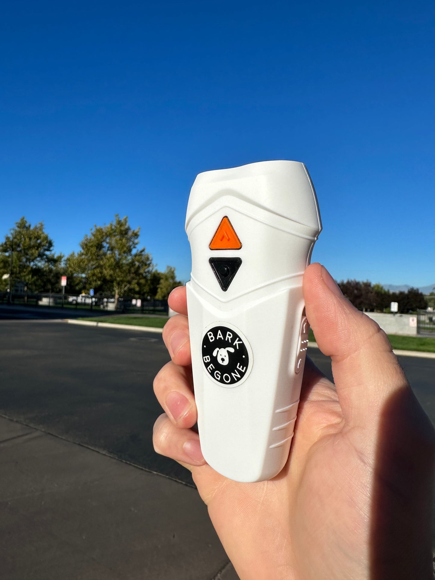 Ultrasonic dog repeller